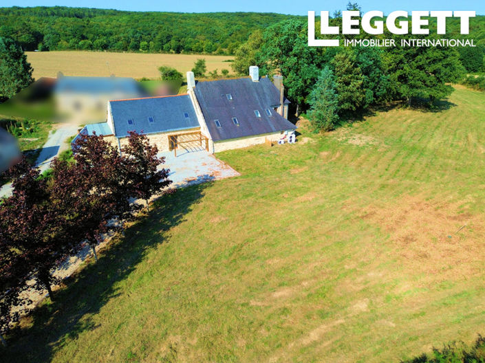 Image No.8-6 Bed House for sale