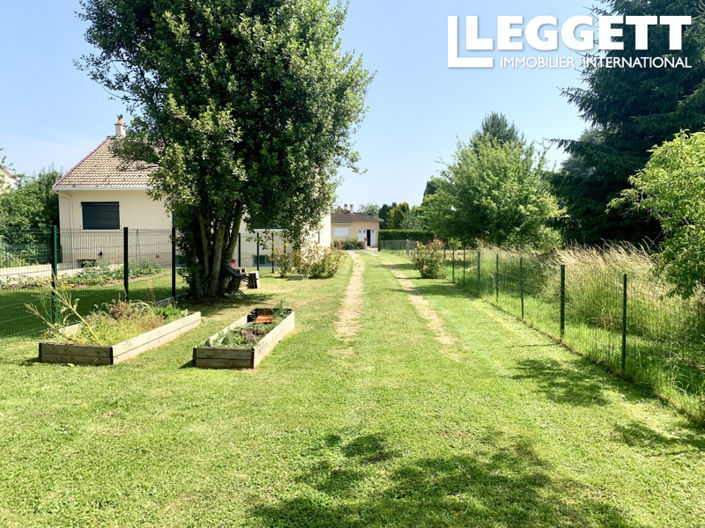 Image No.10-4 Bed House for sale