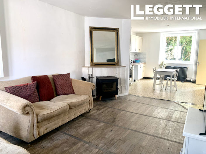 Image No.2-4 Bed House for sale