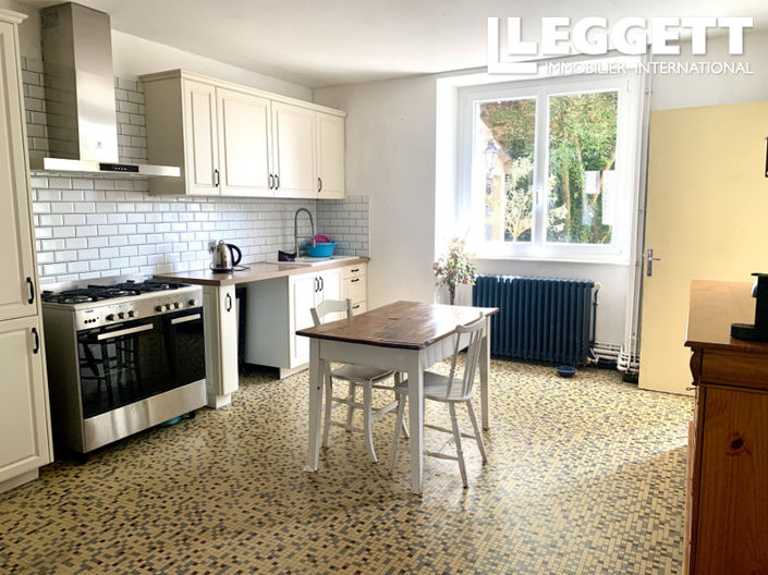 Image No.3-4 Bed House for sale