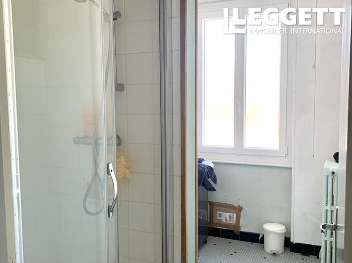 Image No.6-4 Bed House for sale