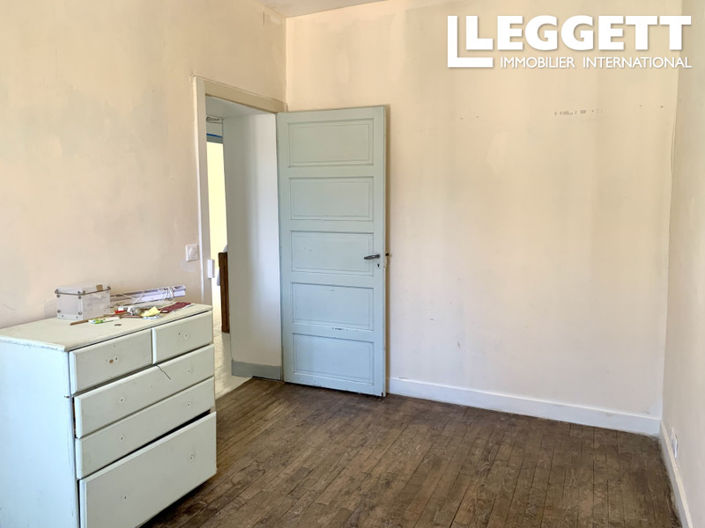 Image No.7-4 Bed House for sale