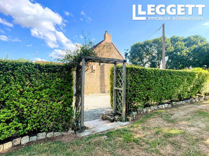 Image No.9-4 Bed House for sale