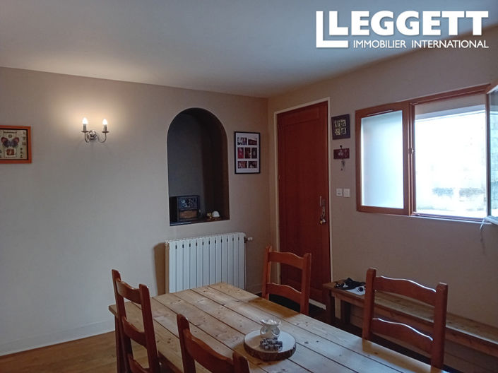 Image No.3-3 Bed House for sale