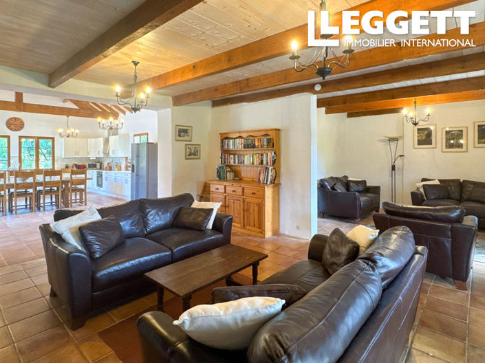 Image No.5-5 Bed House for sale