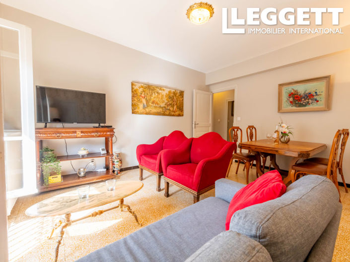 Image No.4-8 Bed Commercial for sale