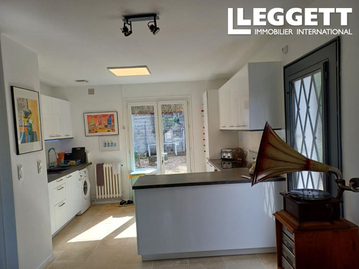 Image No.10-5 Bed House for sale