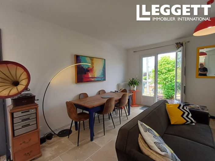 Image No.8-5 Bed House for sale