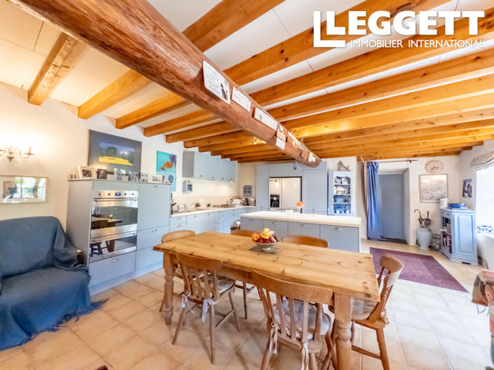 Image No.6-4 Bed House for sale