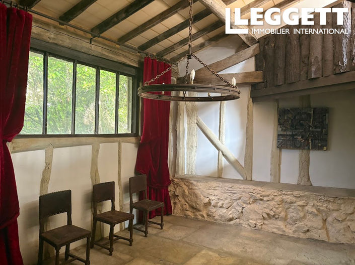 Image No.5-Maison de 5 chambres à vendre à Roquefort-les-Cascades