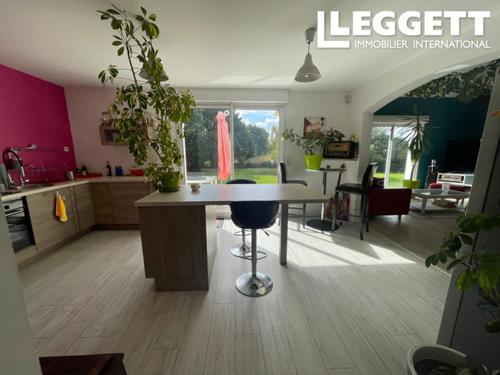 Image No.5-3 Bed House for sale