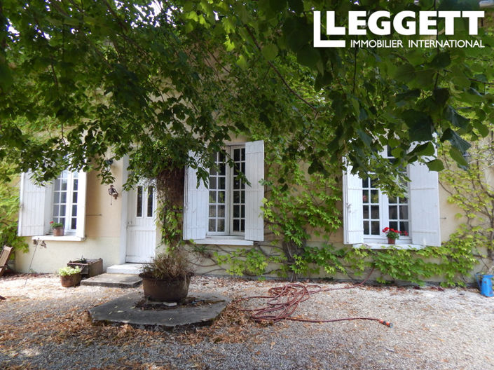 Image No.1-4 Bed House for sale