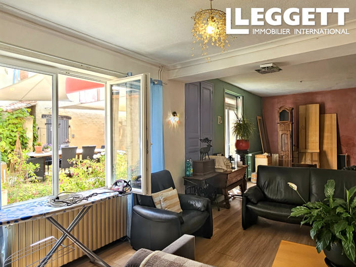 Image No.4-8 Bed House for sale