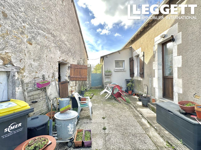 Image No.1-2 Bed House for sale