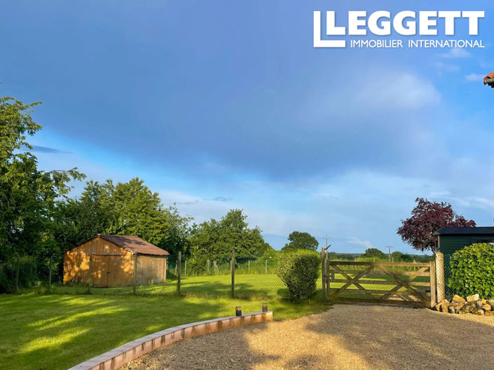 Image No.9-4 Bed House for sale