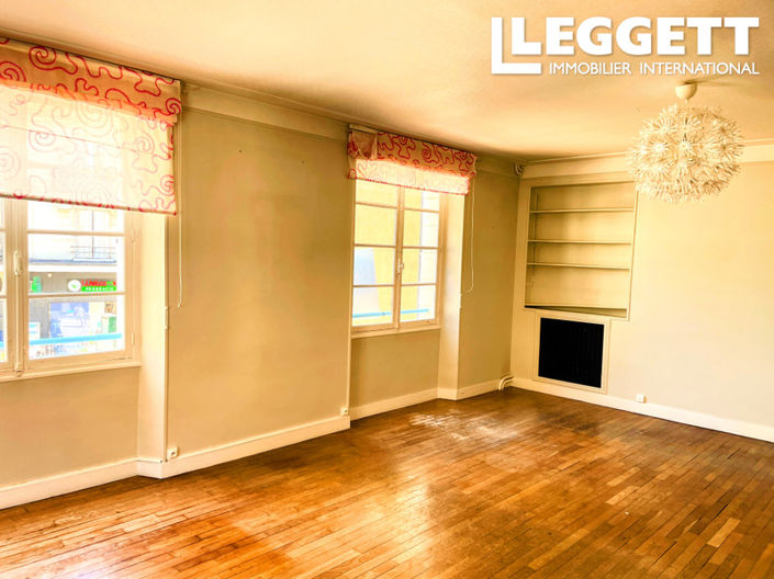 Image No.9-Commercial de 3 chambres à vendre à Argentan