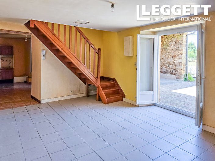 Image No.10-5 Bed House for sale