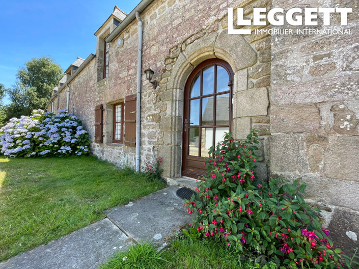 Image No.1-5 Bed House for sale