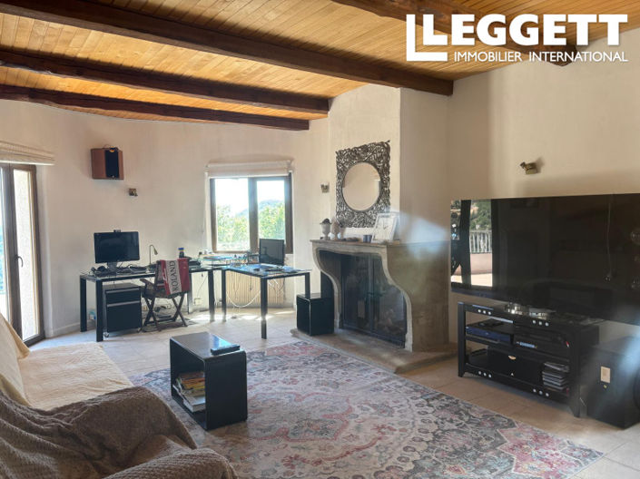 Image No.1-4 Bed House for sale