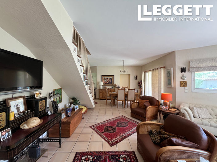 Image No.3-Maison de 4 chambres à vendre à Villeneuve-lès-Avignon