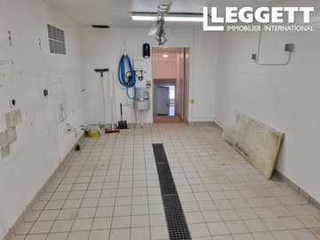 ahr0chm6ly9jzg4uagvzdglhlmltbw8vaw1hz2uvvevom