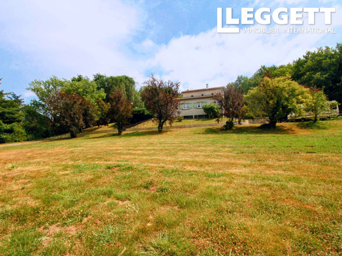 Image No.1-4 Bed House for sale