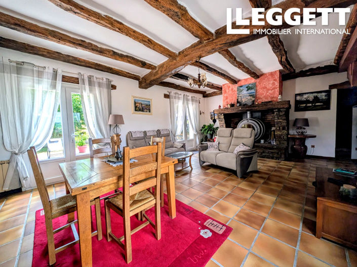 Image No.6-4 Bed House for sale