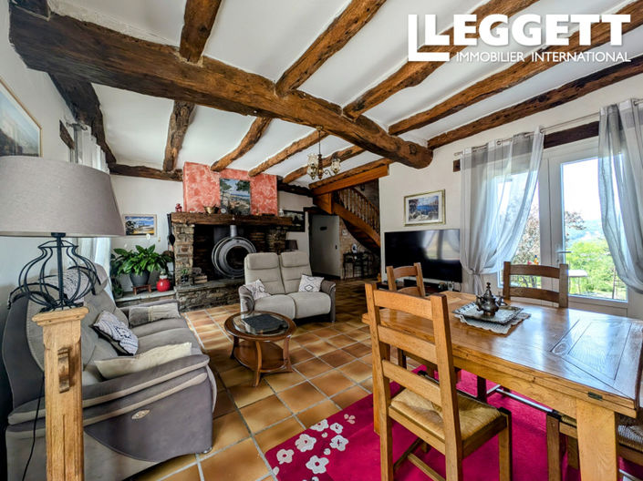 Image No.7-4 Bed House for sale