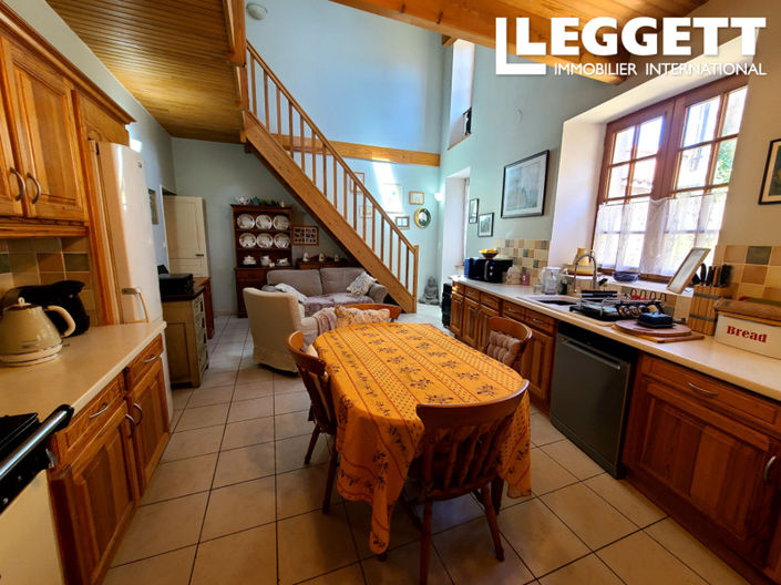 Image No.3-3 Bed House for sale