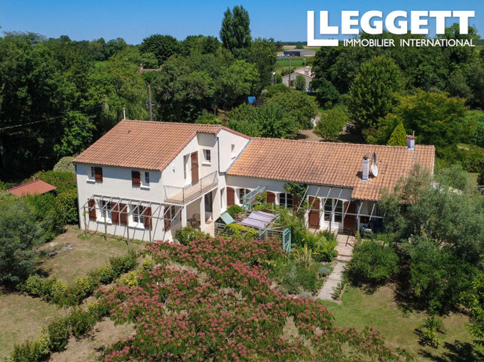 Image No.1-4 Bed House for sale