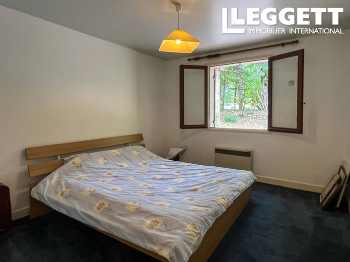 Image No.7-4 Bed House for sale