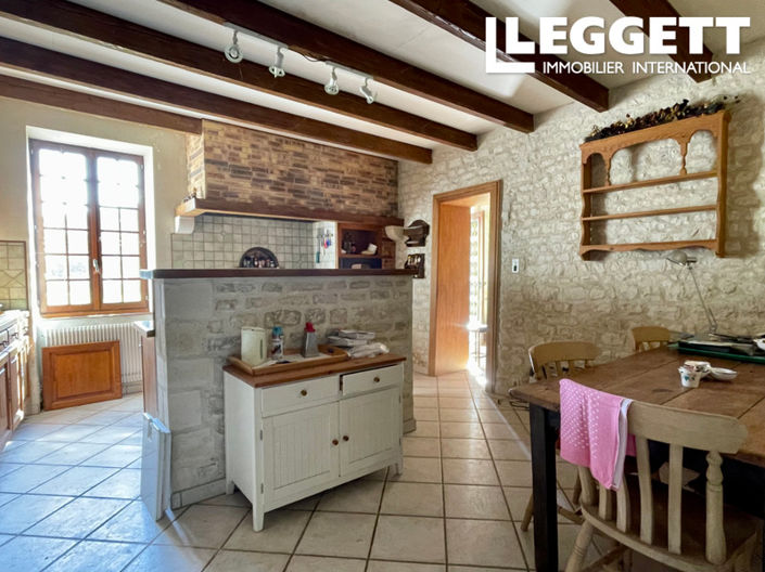 Image No.5-4 Bed House for sale