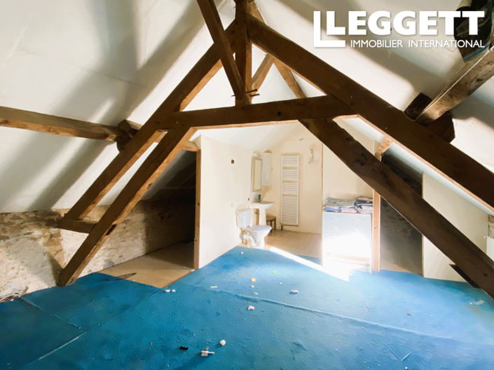 Image No.10-4 Bed House for sale