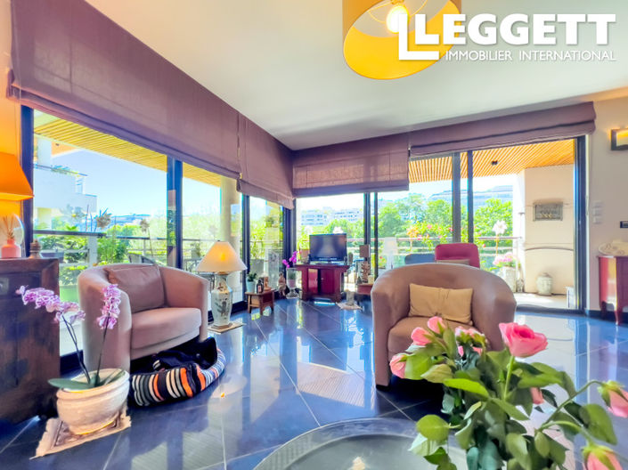 Image No.5-2 Bed Apartment for sale