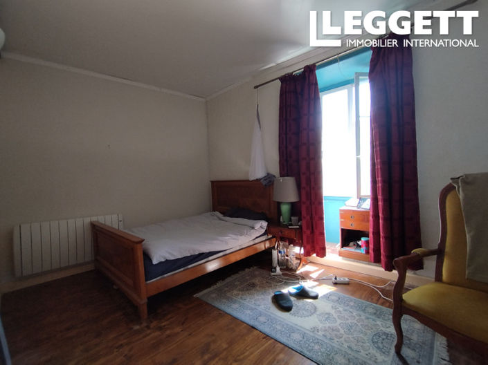 Image No.9-4 Bed House for sale