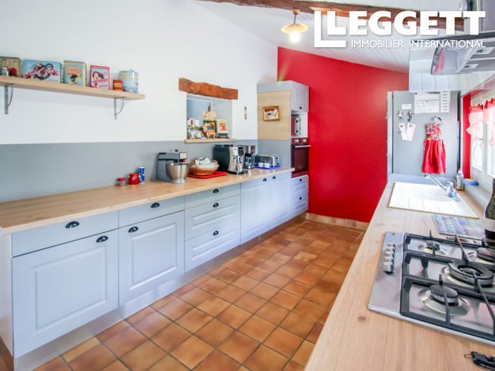 Image No.9-3 Bed House for sale