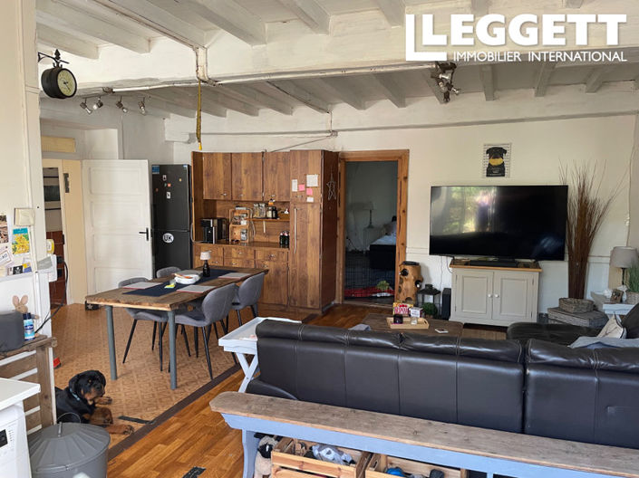 Image No.8-4 Bed House for sale