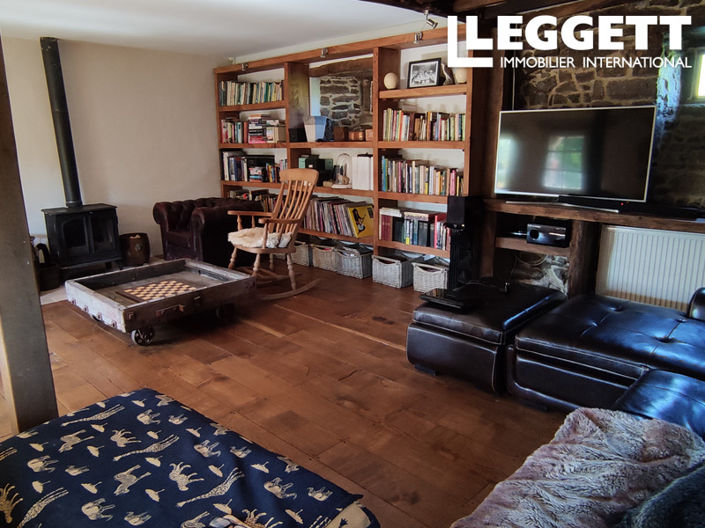 Image No.2-5 Bed House for sale