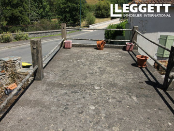 ahr0chm6ly9jzg4uagvzdglhlmltbw8vaw1hz2uvvevom