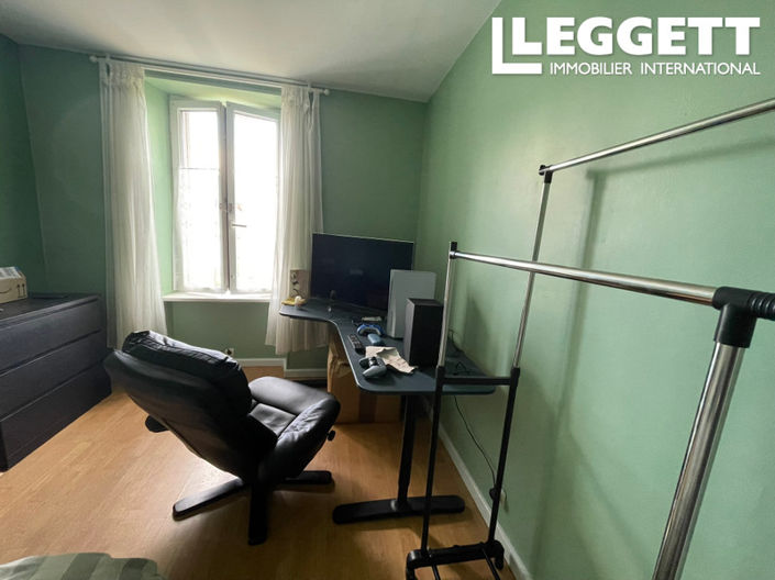 Image No.10-4 Bed House for sale