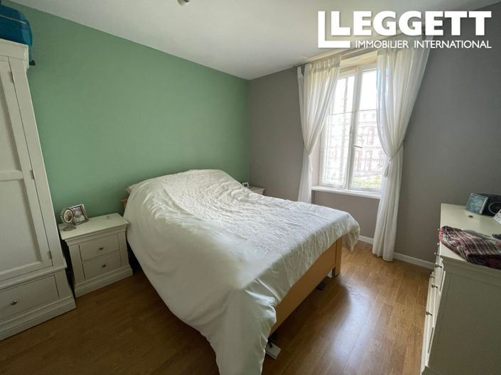 Image No.4-4 Bed House for sale