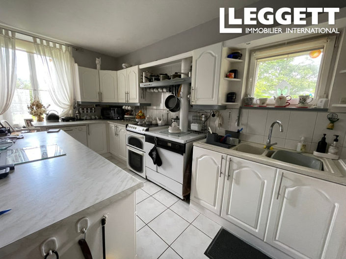 Image No.5-4 Bed House for sale