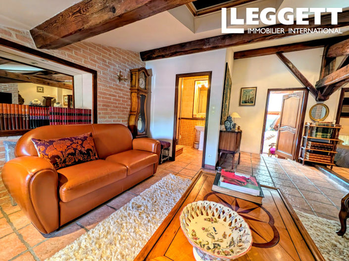 Image No.6-4 Bed House for sale