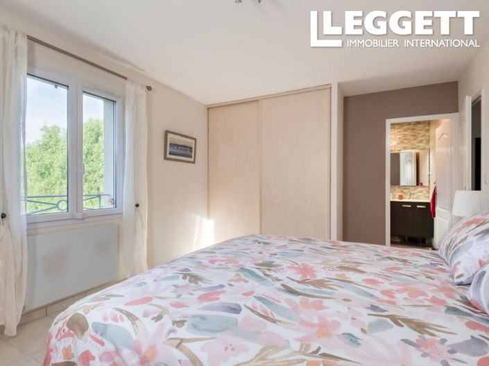 Image No.7-3 Bed House for sale