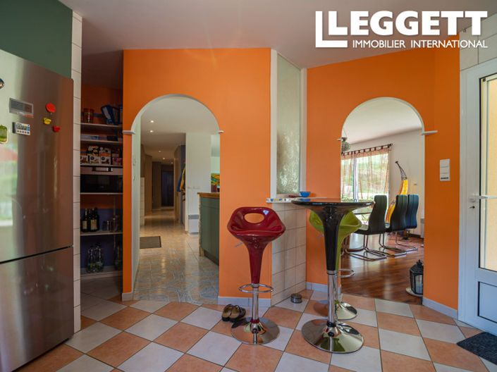 Image No.6-Maison de 4 chambres à vendre à Condat-sur-Vézère