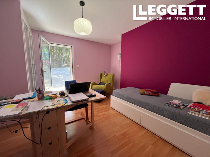 Image No.9-Maison de 4 chambres à vendre à Condat-sur-Vézère