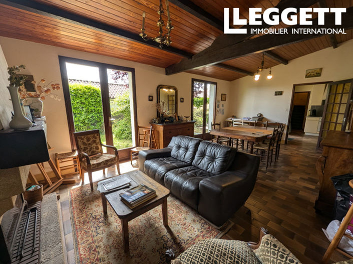 Image No.9-3 Bed House for sale