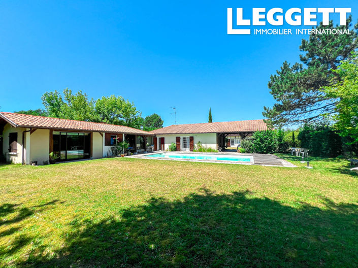 Image No.6-5 Bed House for sale