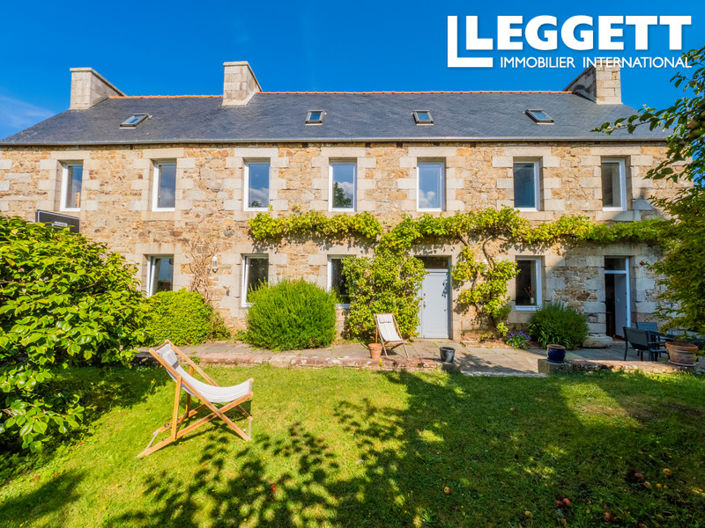 Image No.1-9 Bed House for sale