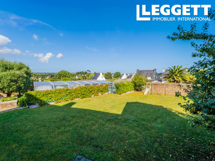 Image No.6-9 Bed House for sale